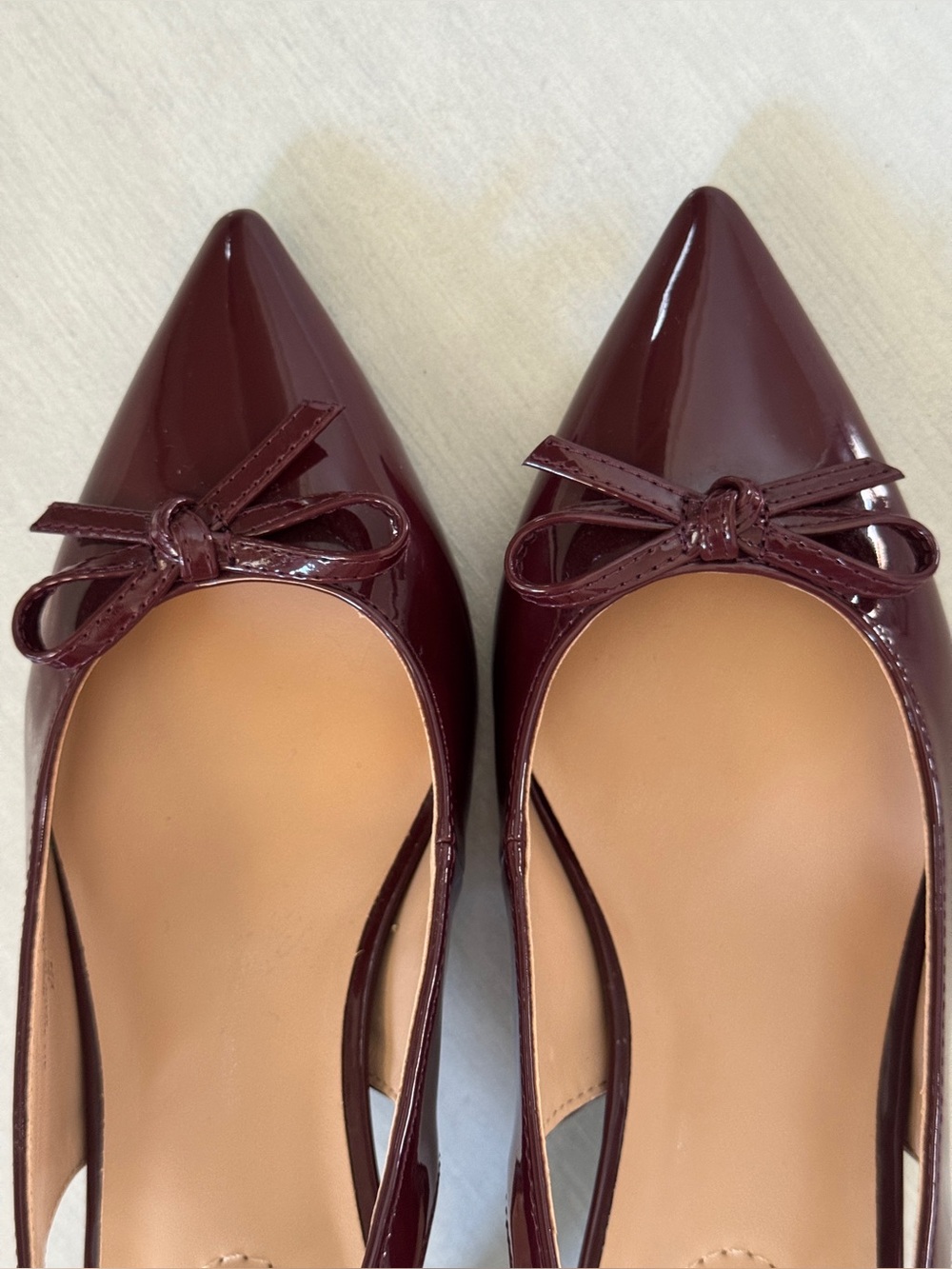Bandolino Shane Burgundy Patent Slingback Heels Size 7M